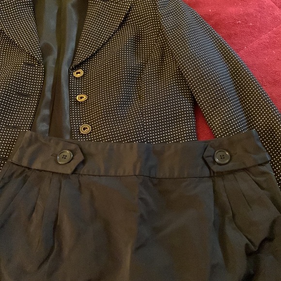 Pro Jacket and Skirt. 2 for 1 - Picture 5 of 6